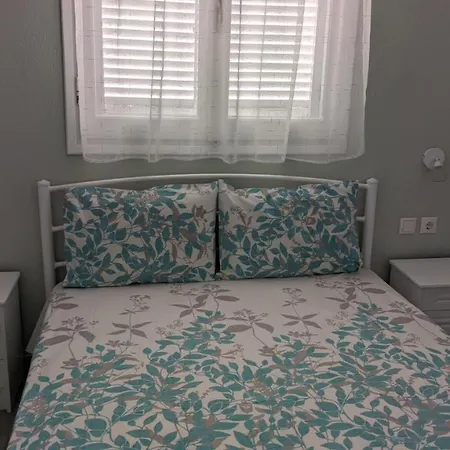 Apartment Garlis Psakoudia