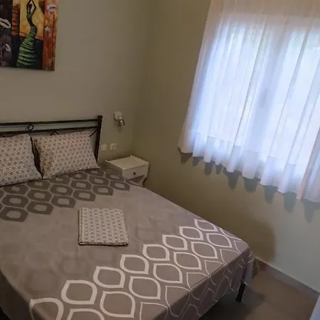 Apartament Garlis Psakoudia